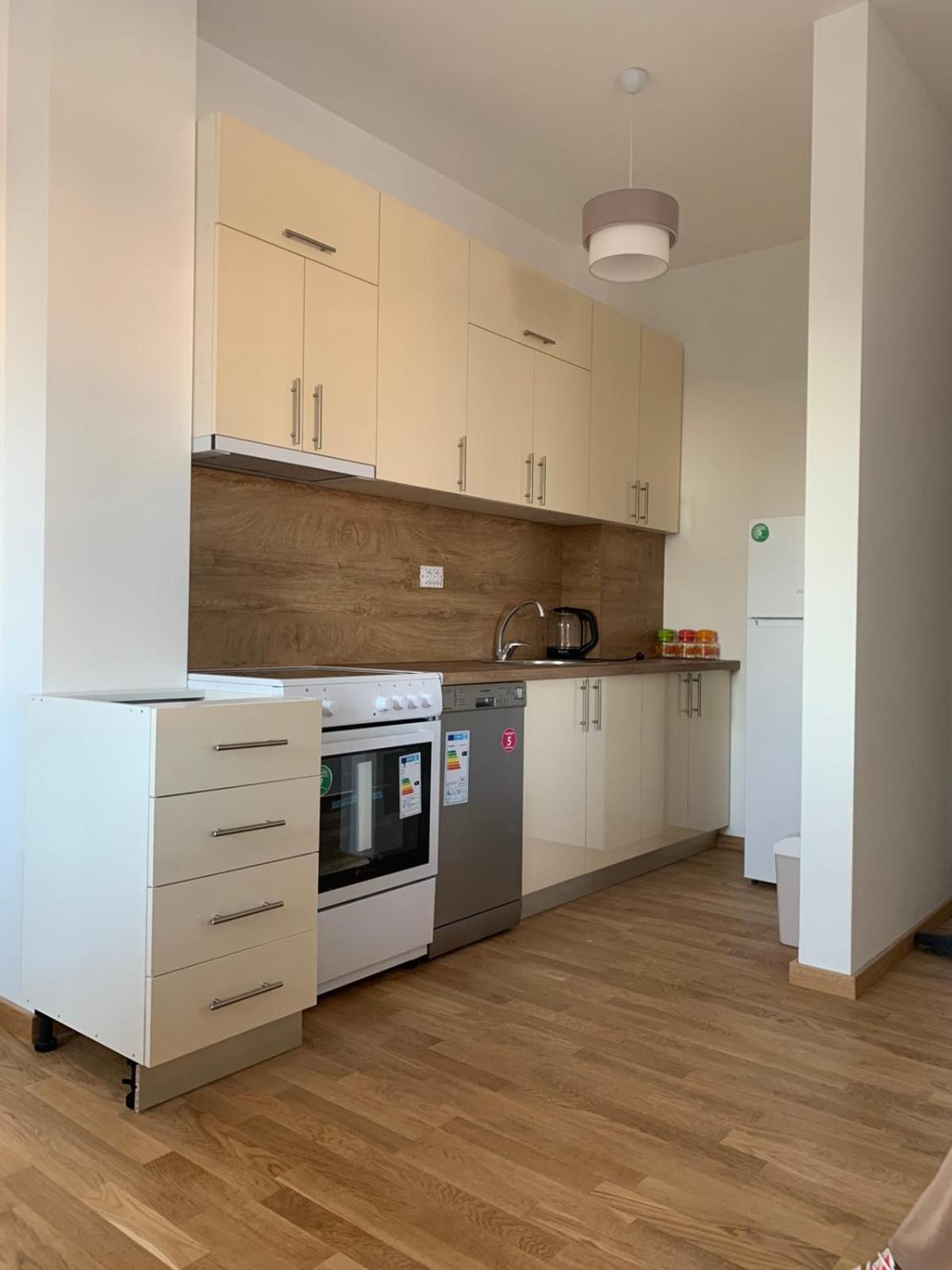 Wow Apartman Becici Esterno foto